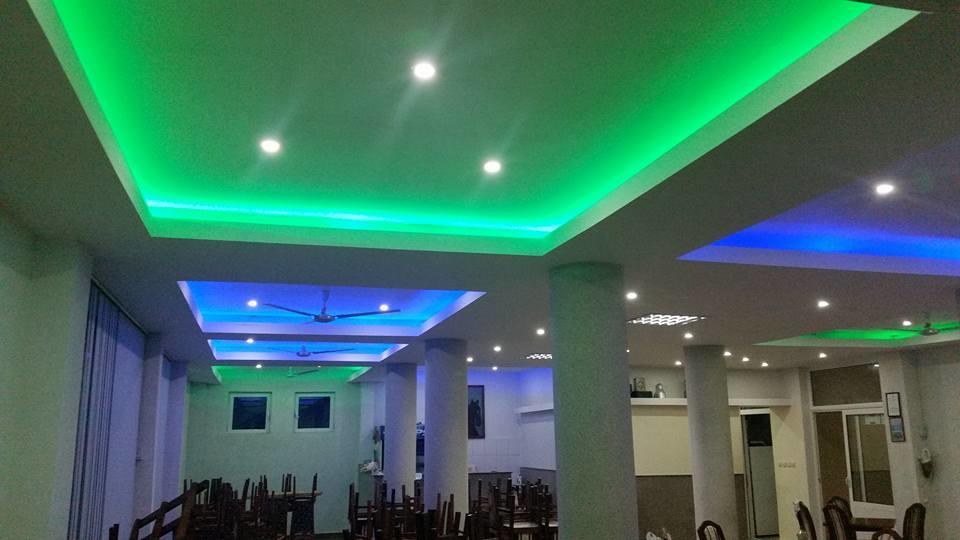 Hotel Hoti Улцин Екстериор снимка