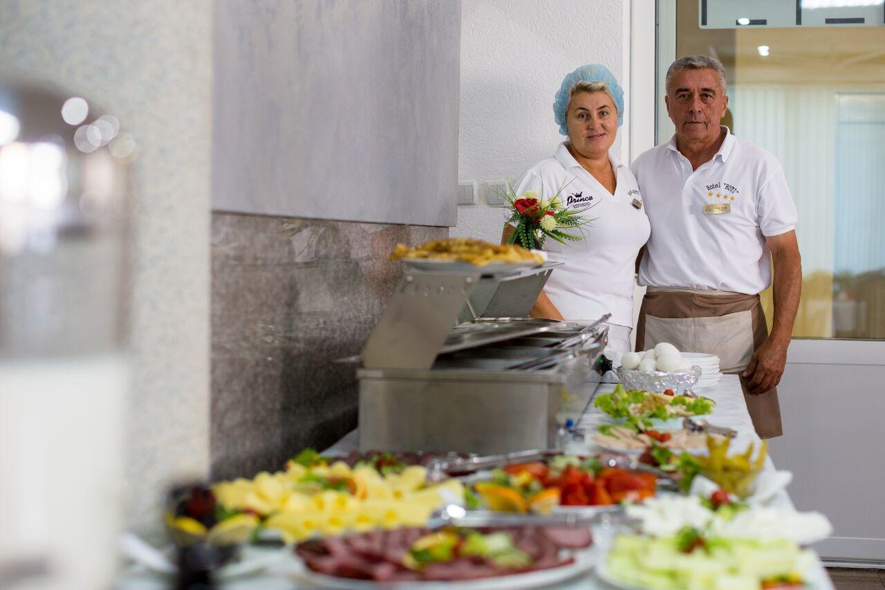Hotel Hoti Улцин Екстериор снимка